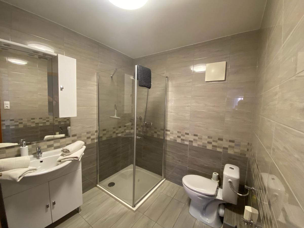 Cafe Relax Apartments Хевиз Экстерьер фото
