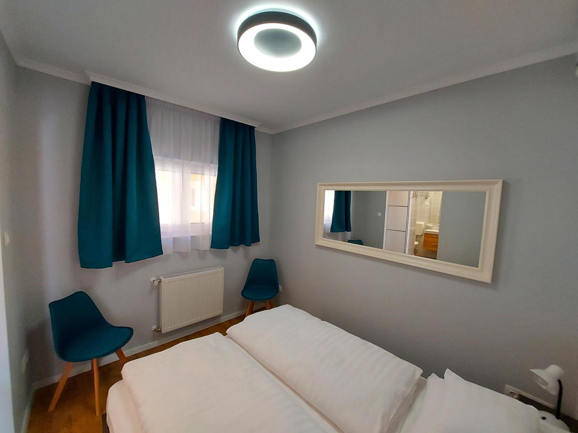Cafe Relax Apartments Хевиз Экстерьер фото