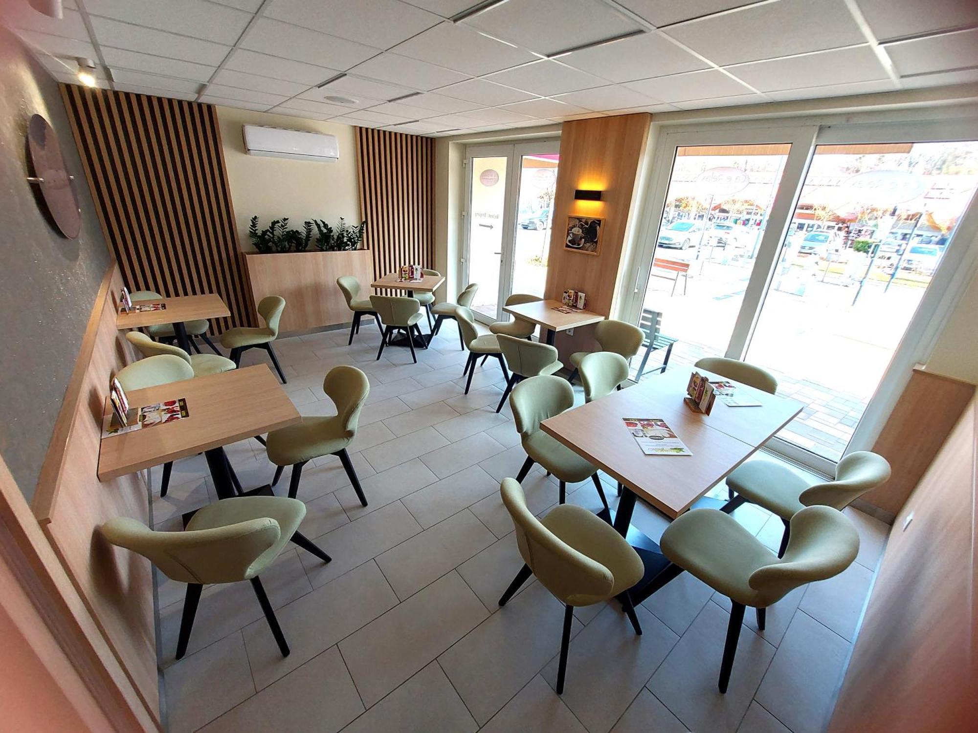 Cafe Relax Apartments Хевиз Экстерьер фото