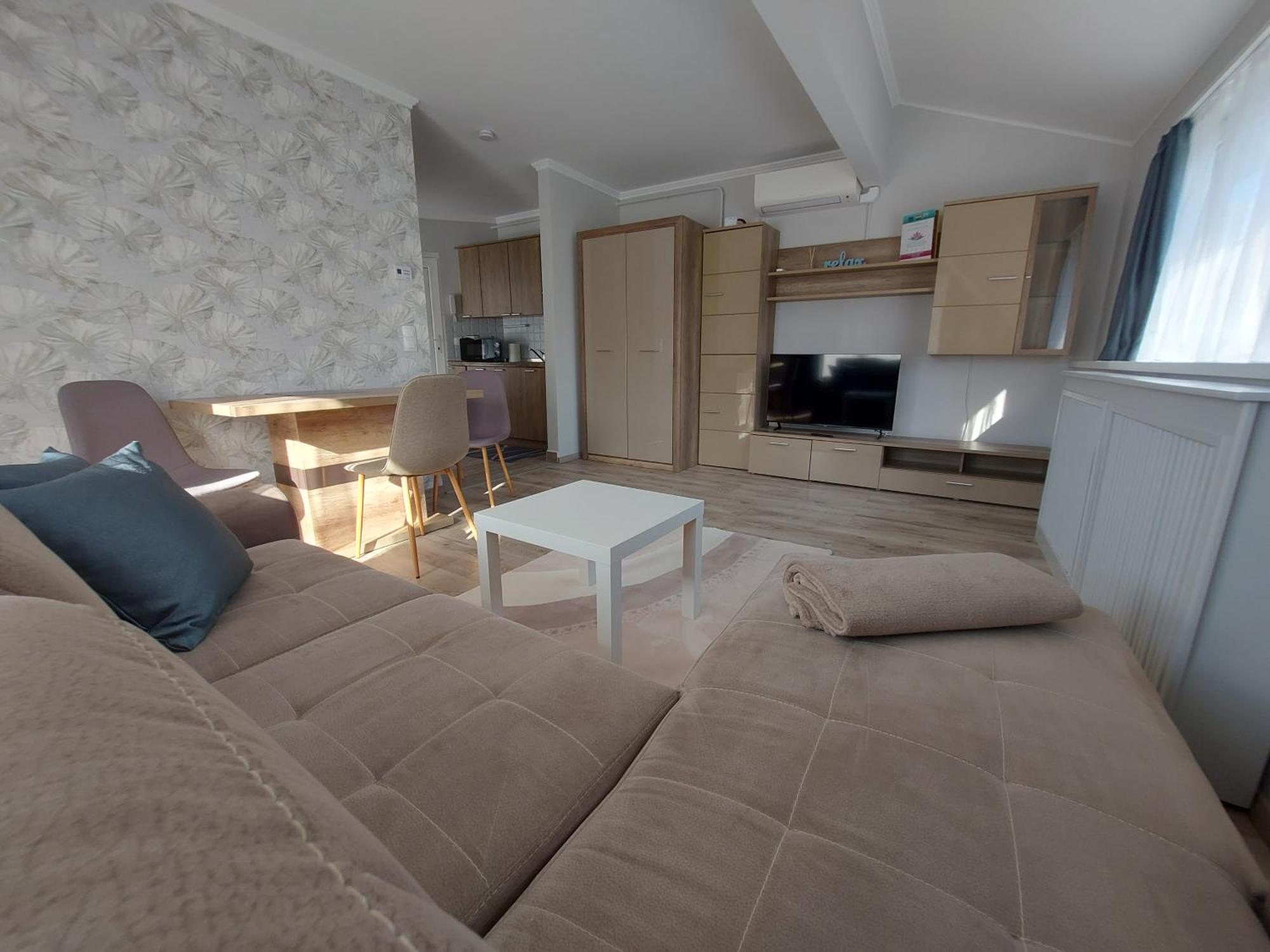 Cafe Relax Apartments Хевиз Экстерьер фото