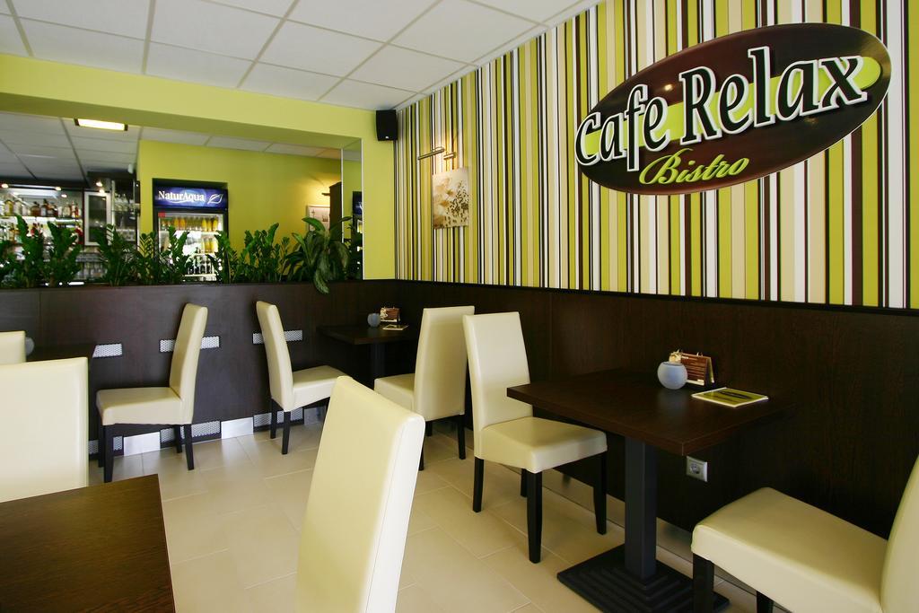 Cafe Relax Apartments Хевиз Экстерьер фото